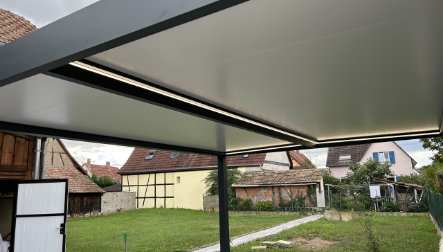 Kunelec - led pergolas